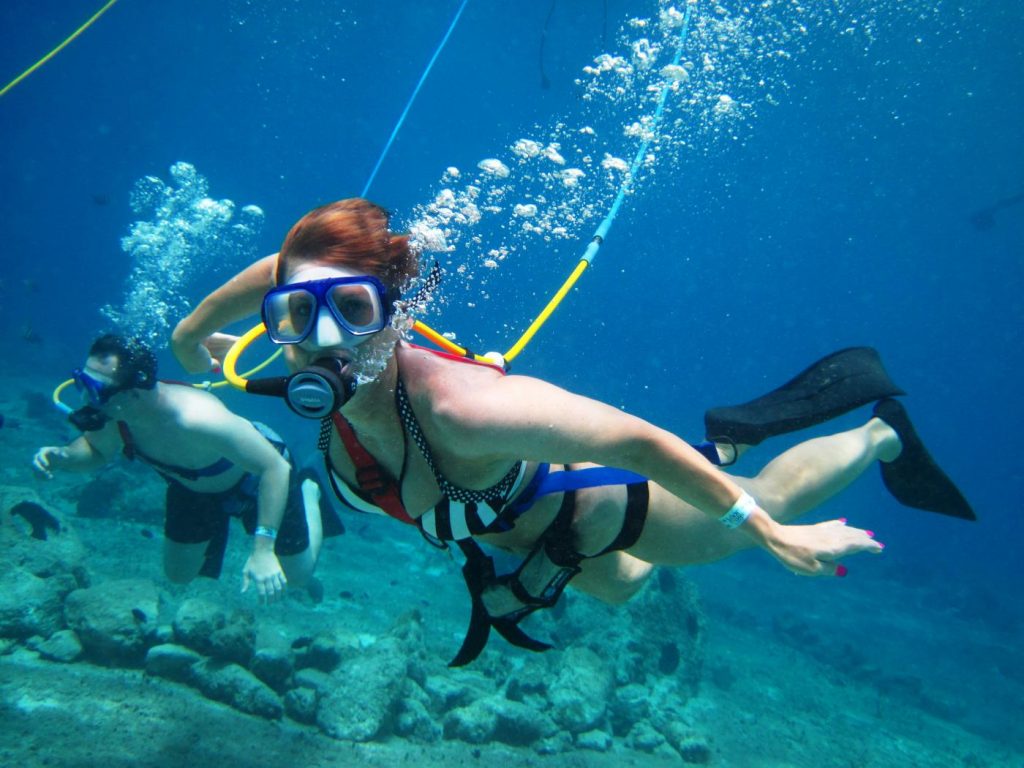 Snuba Roatan Here’s Why Snuba Is Growing In Popularity • Travel Tips